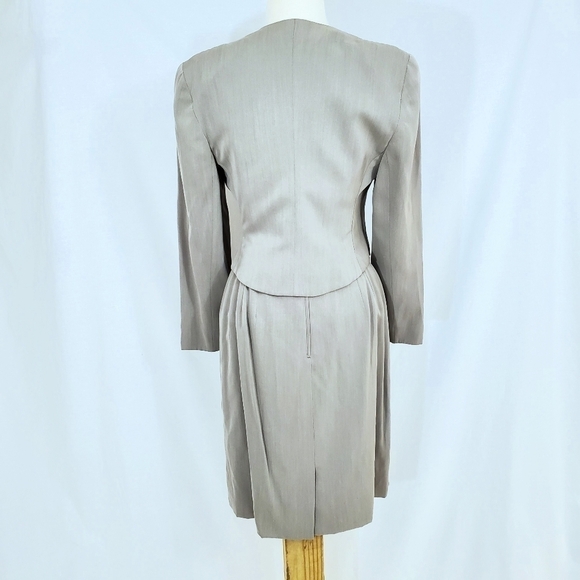 Giorgio Armani Career Grey Wrap Wool Skirt Suit - Picture 5 of 14